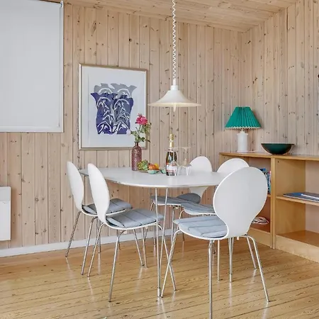 Holiday home Molleparken *